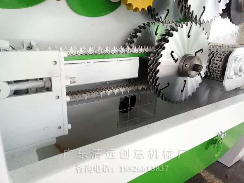 工廠剛生產(chǎn)出來的圓木多片鋸機(jī)型，采用超薄鋸片，出材率高達(dá)80%以上