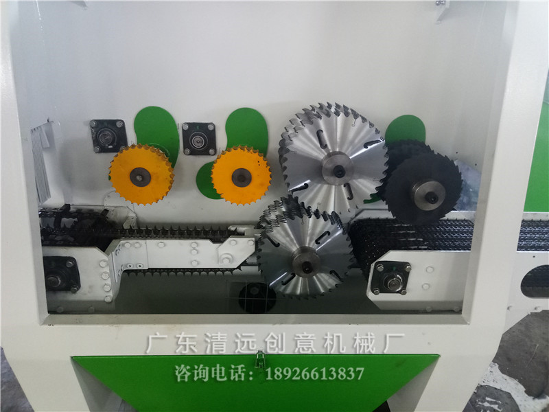 圓木多片鋸內(nèi)倉(cāng)，上下軸多片鋸，采用超薄鋸片，出材率高達(dá)80%以上